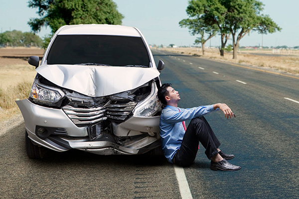 Top 5 Tips to Avoid Collision Damage | Snider Auto Care